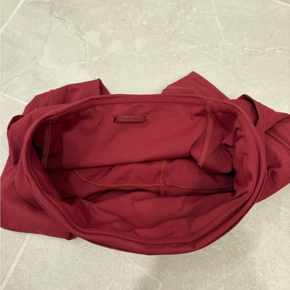 Lululemon Fast and Free Crop II Leggings Nulux 19’’ in Chianti Size 6 - Picture 9 of 13